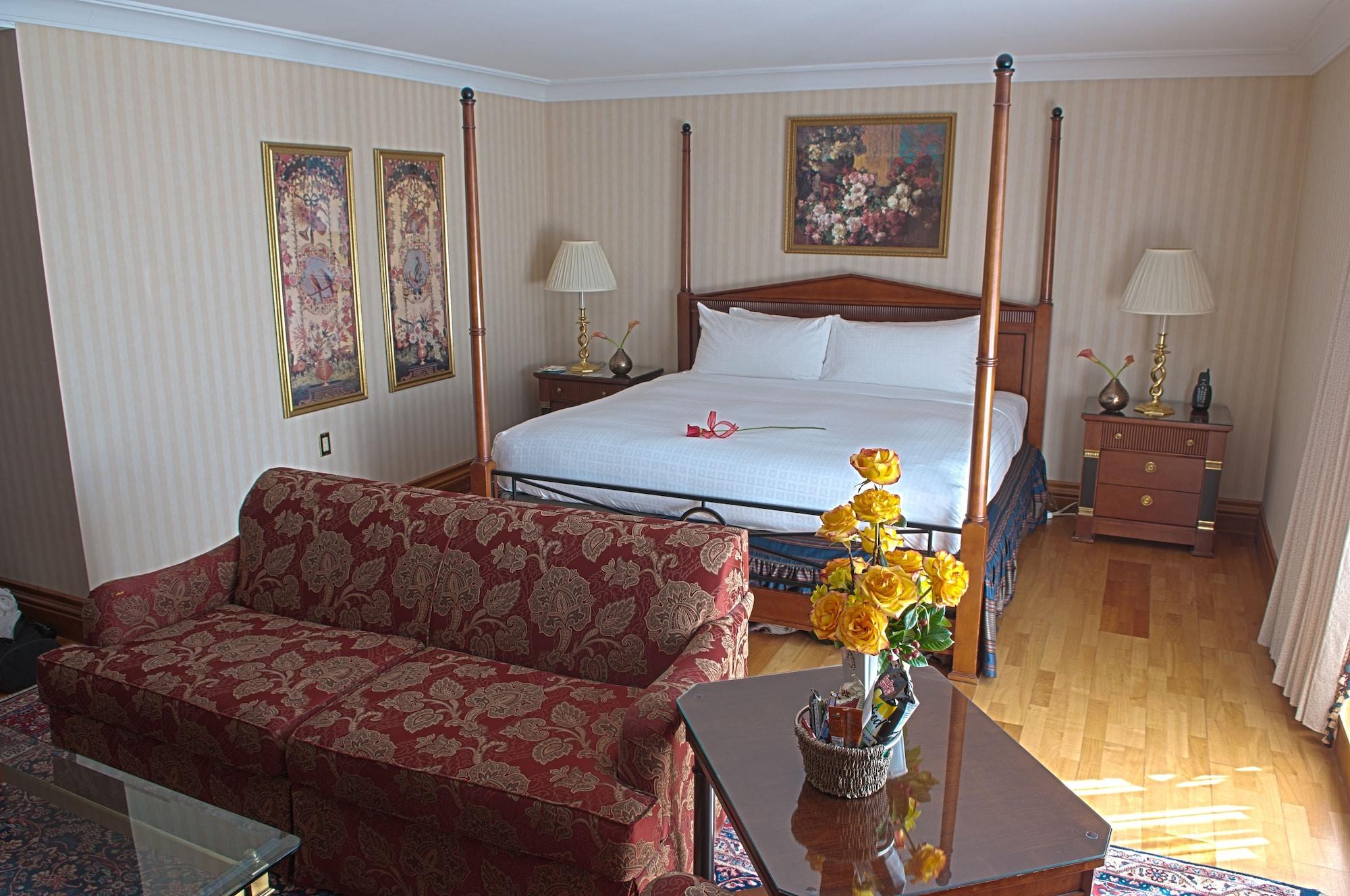 The Waterside Inn Місісаґа Екстер'єр фото