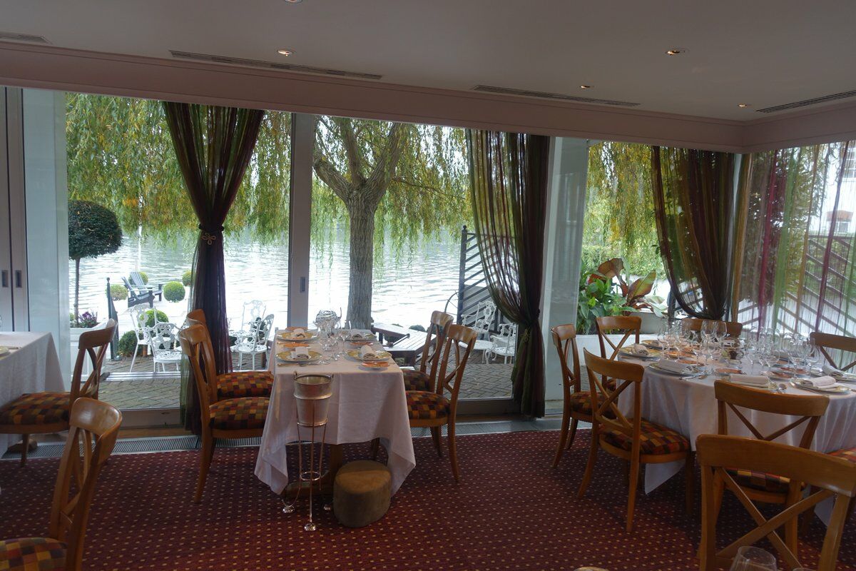 The Waterside Inn Місісаґа Екстер'єр фото